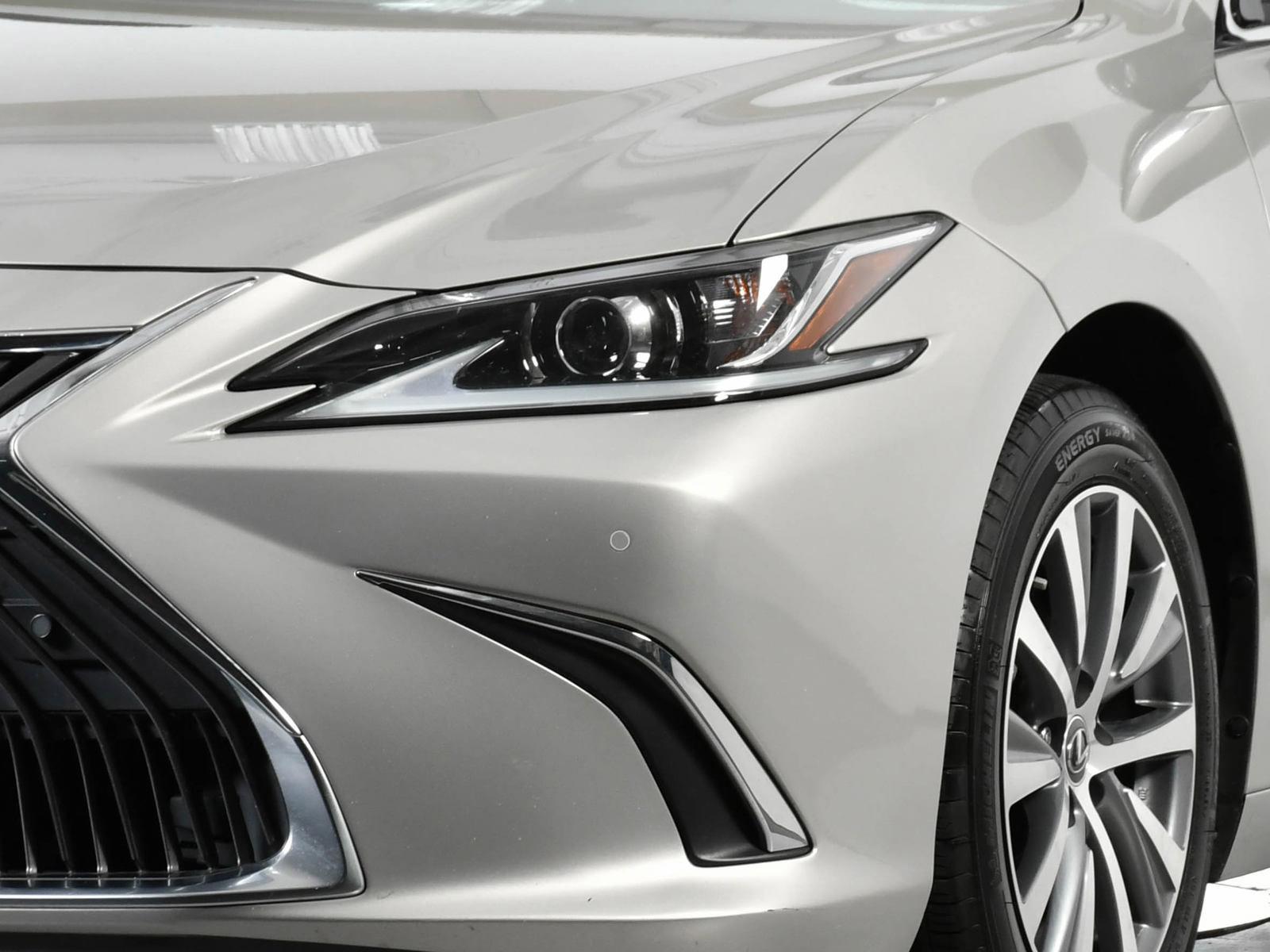 2020 Lexus ES 350 Vehicle Photo in DALLAS, TX 75235