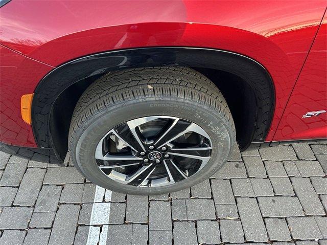 2025 Buick Enclave Vehicle Photo in BOWLING GREEN, KY 42104-4102