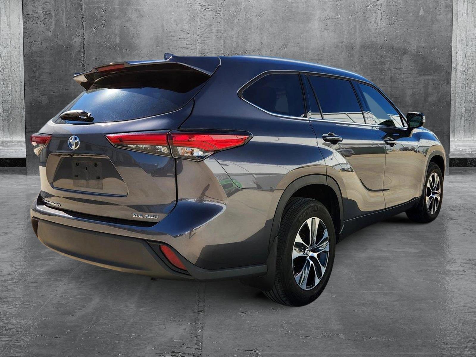 2022 Toyota Highlander Vehicle Photo in Winter Park, FL 32792