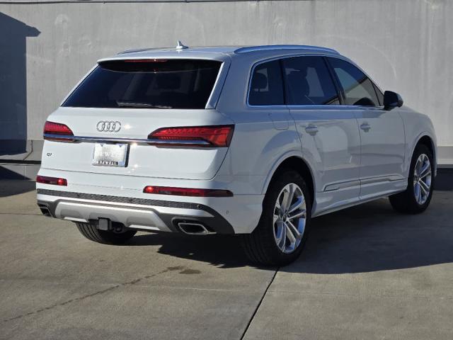 2025 Audi Q7 Vehicle Photo in SUGAR LAND, TX 77478