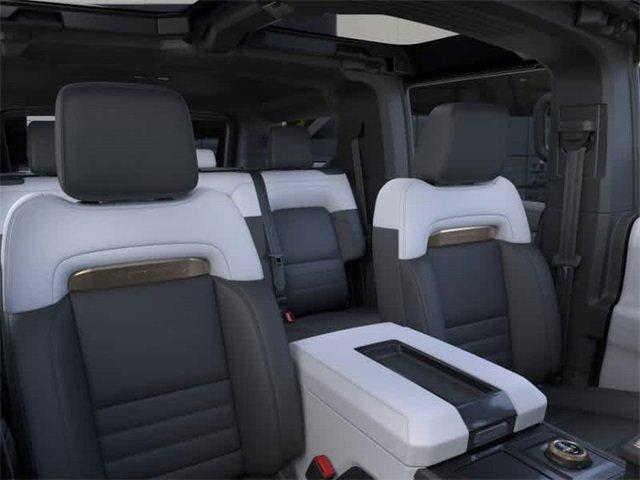 2024 GMC HUMMER EV SUV Vehicle Photo in COLLIERVILLE, TN 38017-9006