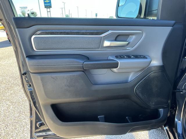 2021 Ram 1500 Vehicle Photo in NEDERLAND, TX 77627-8017