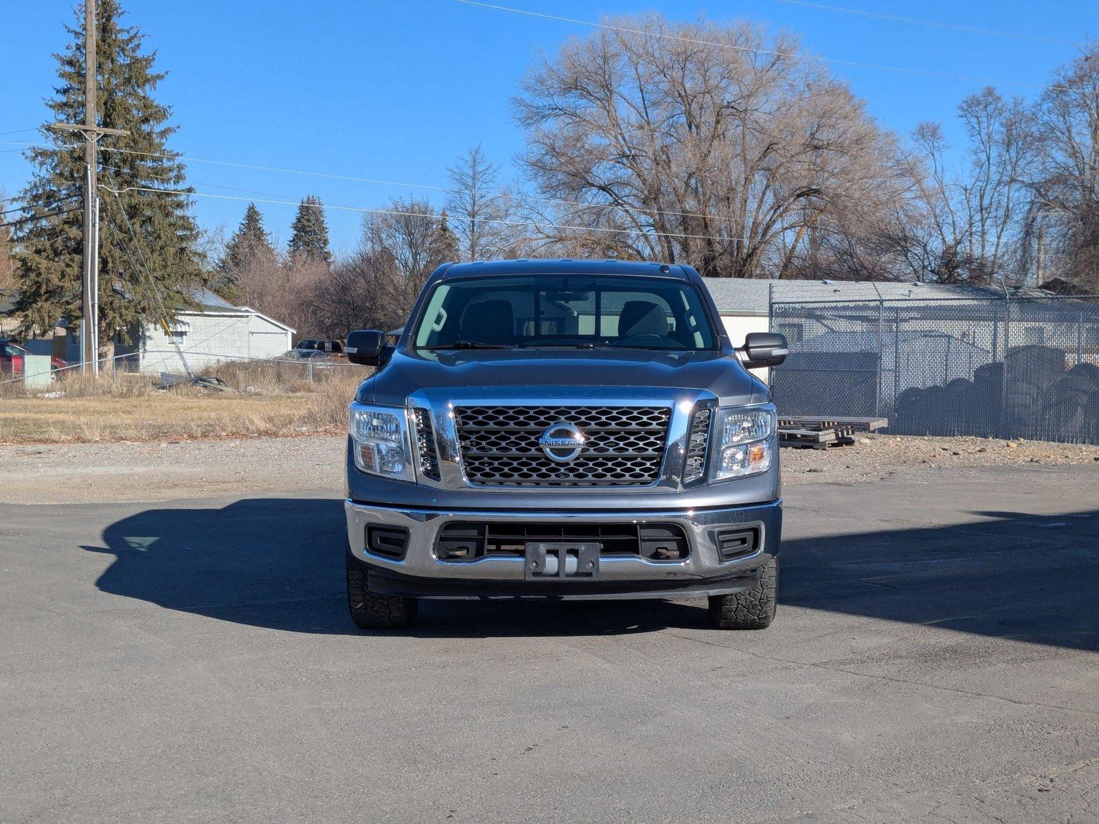 2018 Nissan Titan Vehicle Photo in Spokane Valley, WA 99212