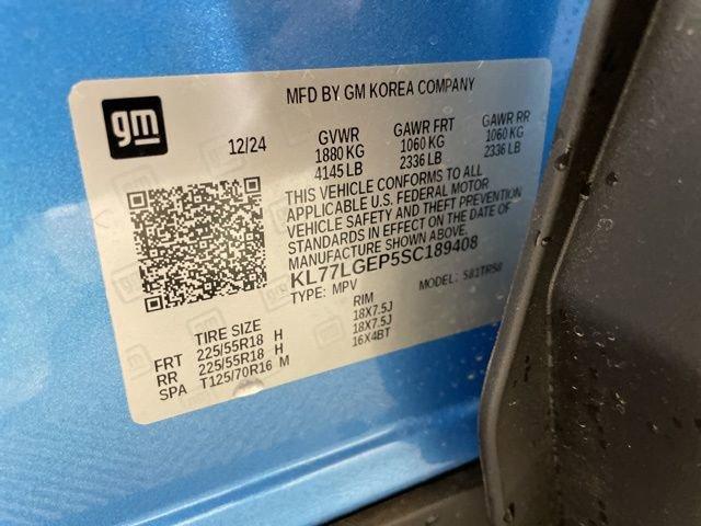 2025 Chevrolet Trax Vehicle Photo in PHOENIX, AZ 85014-3381