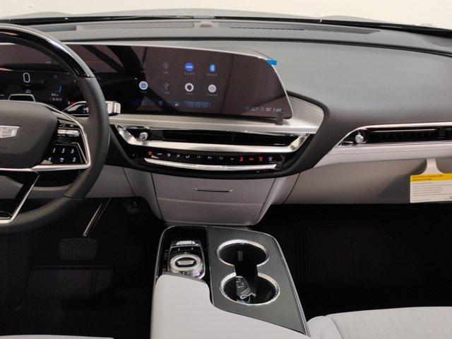 2025 Cadillac LYRIQ Vehicle Photo in PINEVILLE, NC 28134-8495
