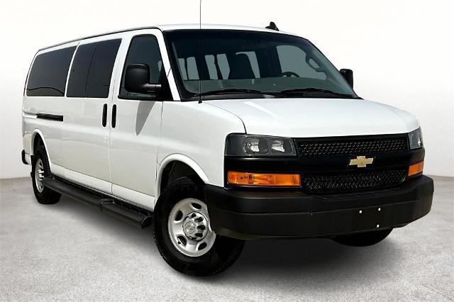 2022 Chevrolet Express Passenger Vehicle Photo in Grapevine, TX 76051