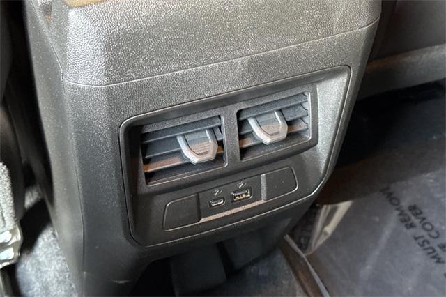 2023 GMC Canyon Vehicle Photo in ELK GROVE, CA 95757-8703