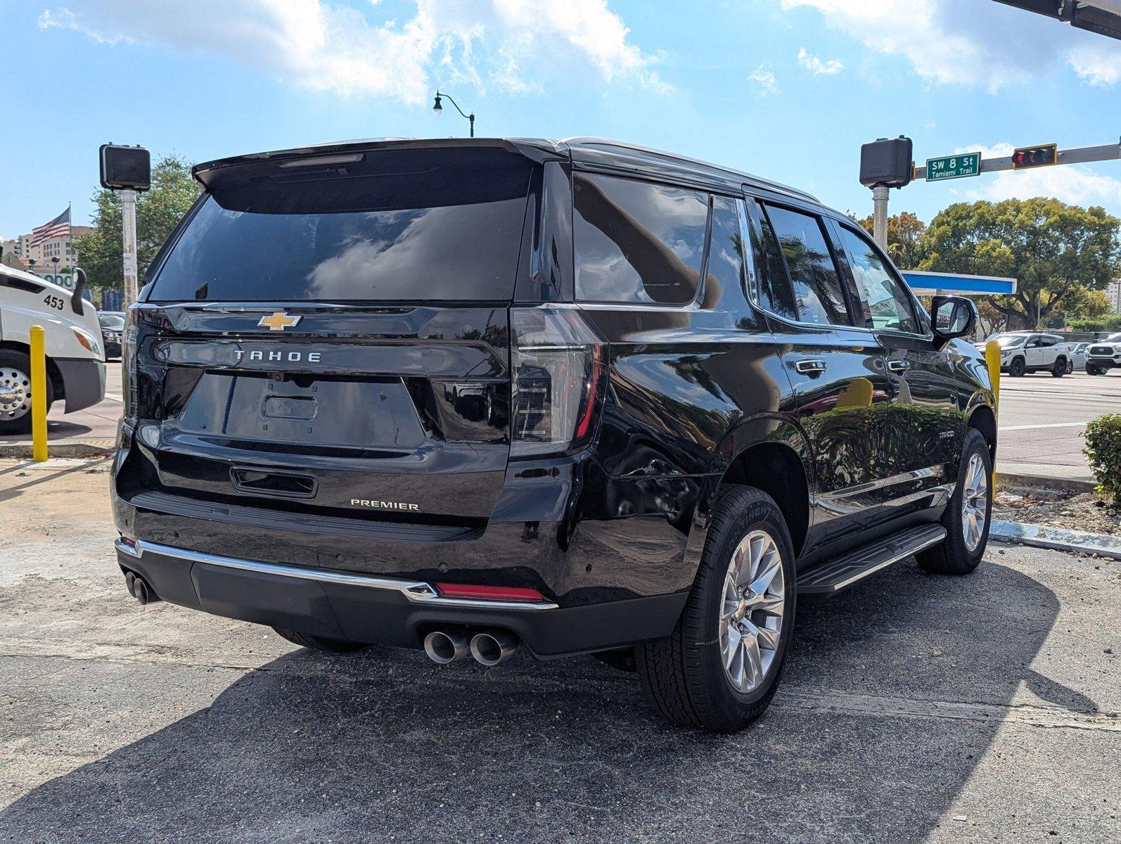 2025 Chevrolet Tahoe Vehicle Photo in MIAMI, FL 33172-3015