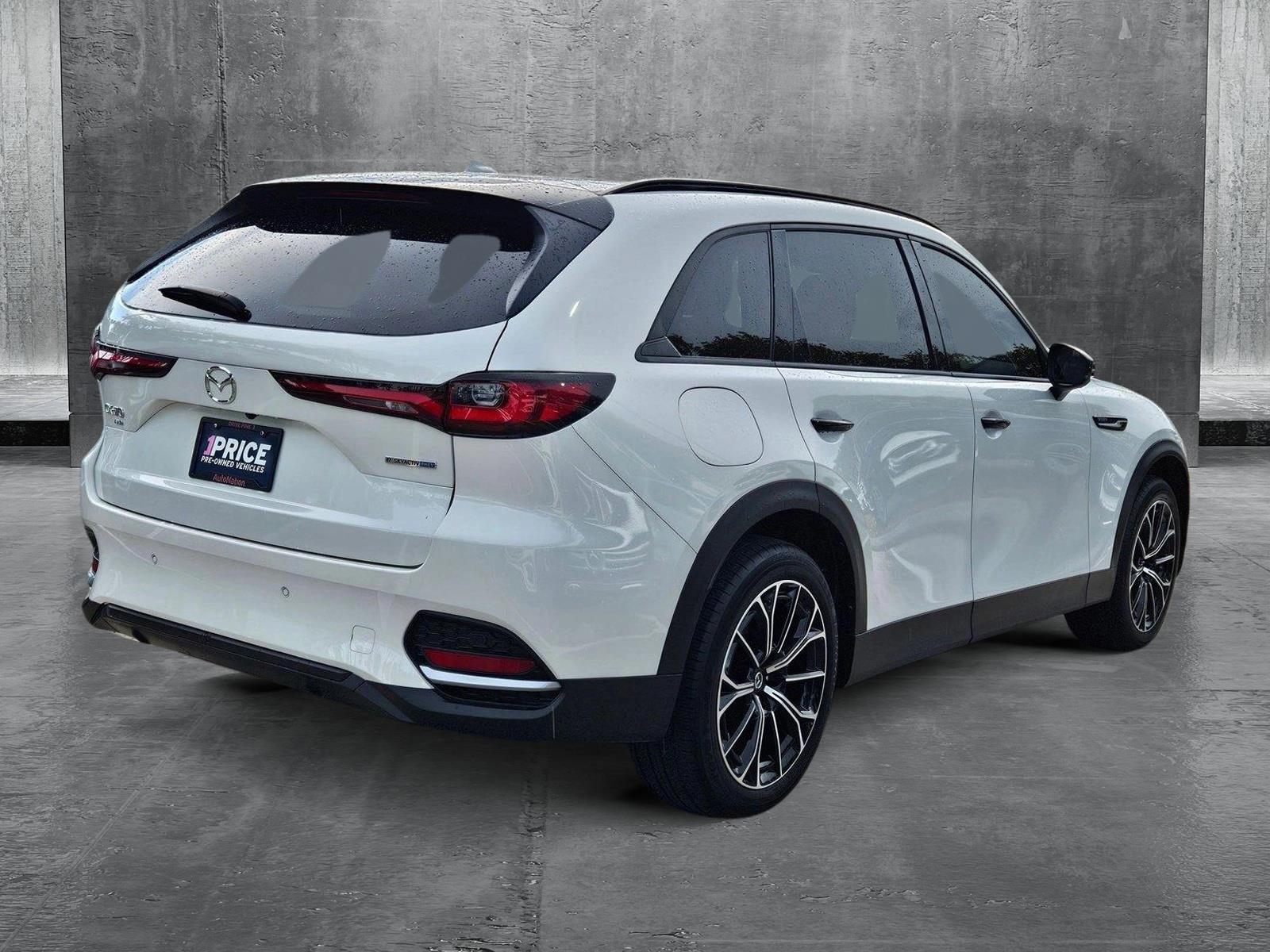 2025 Mazda CX-70 PHEV Vehicle Photo in Pembroke Pines , FL 33027
