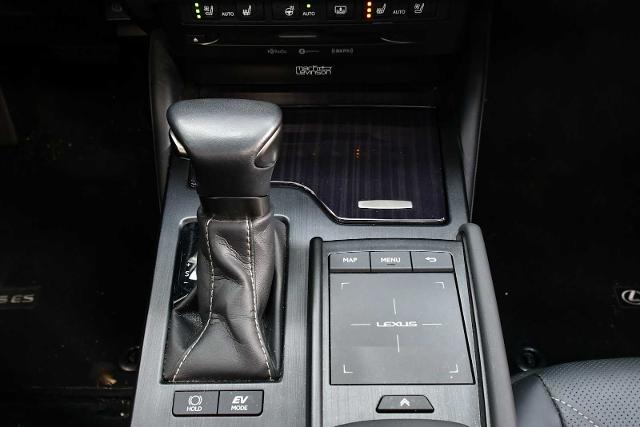 2020 Lexus ES 300h Vehicle Photo in DALLAS, TX 75235