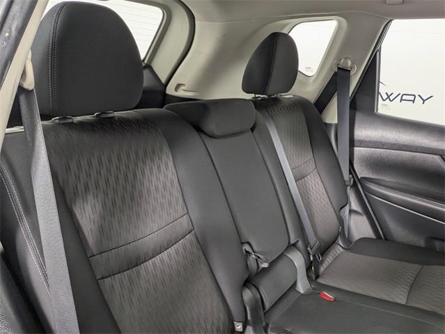 2017 Nissan Rogue Vehicle Photo in ENGLEWOOD, CO 80113-6708