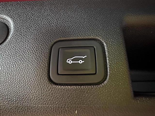 2024 Chevrolet Equinox Vehicle Photo in Roslyn, NY 11576