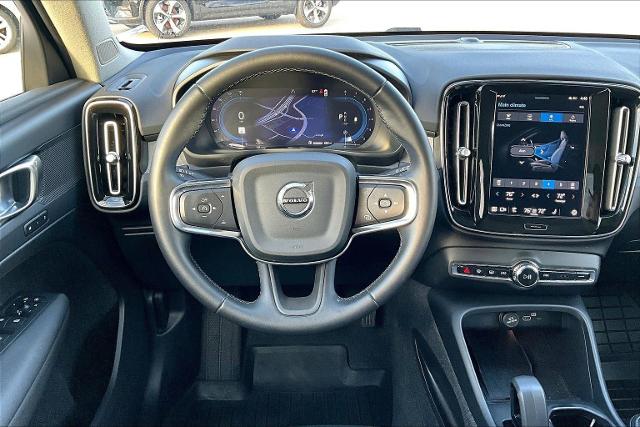 2024 Volvo XC40 Vehicle Photo in San Antonio, TX 78230