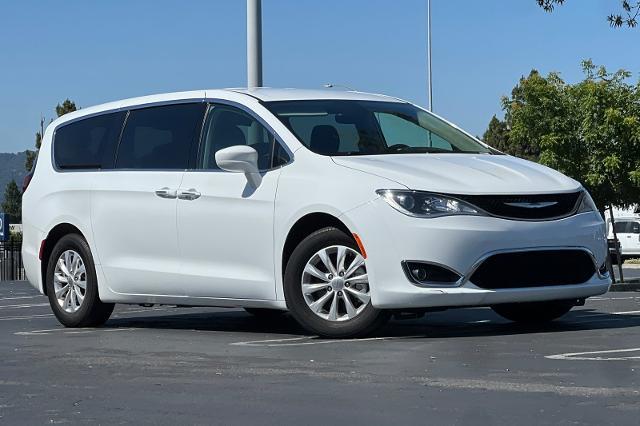 2018 Chrysler Pacifica Vehicle Photo in Dublin, CA 94568
