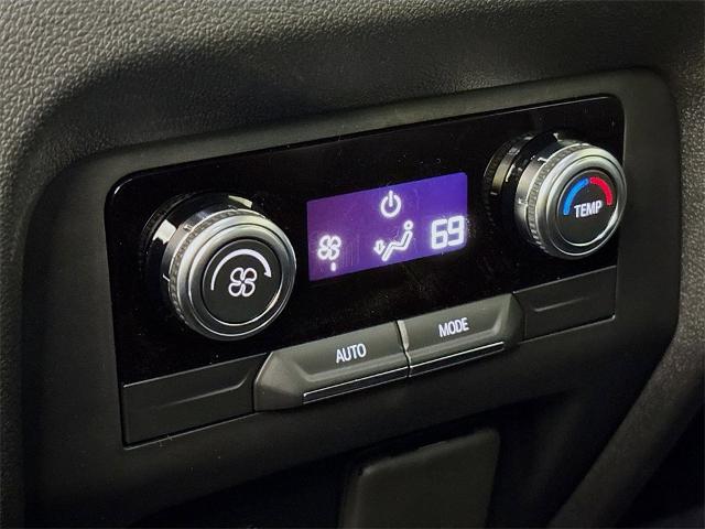 2026 GMC Acadia Vehicle Photo in PUYALLUP, WA 98371-4149