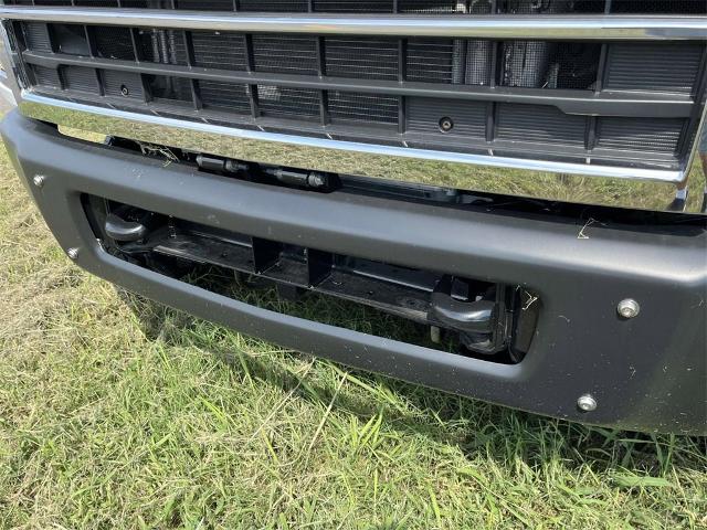 2024 Chevrolet Silverado 5500 HD Vehicle Photo in ALCOA, TN 37701-3235