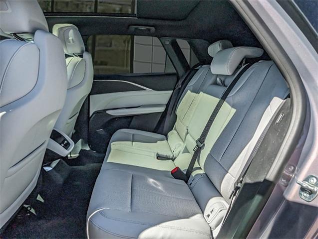 2024 Cadillac LYRIQ Vehicle Photo in LITTLETON, CO 80124-2754