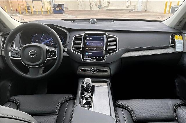 2025 Volvo XC90 Vehicle Photo in Houston, TX 77007