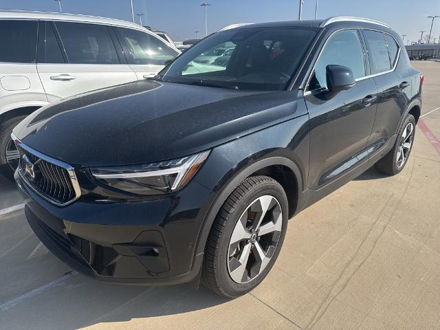 2025 Volvo XC40 Vehicle Photo in Grapevine, TX 76051