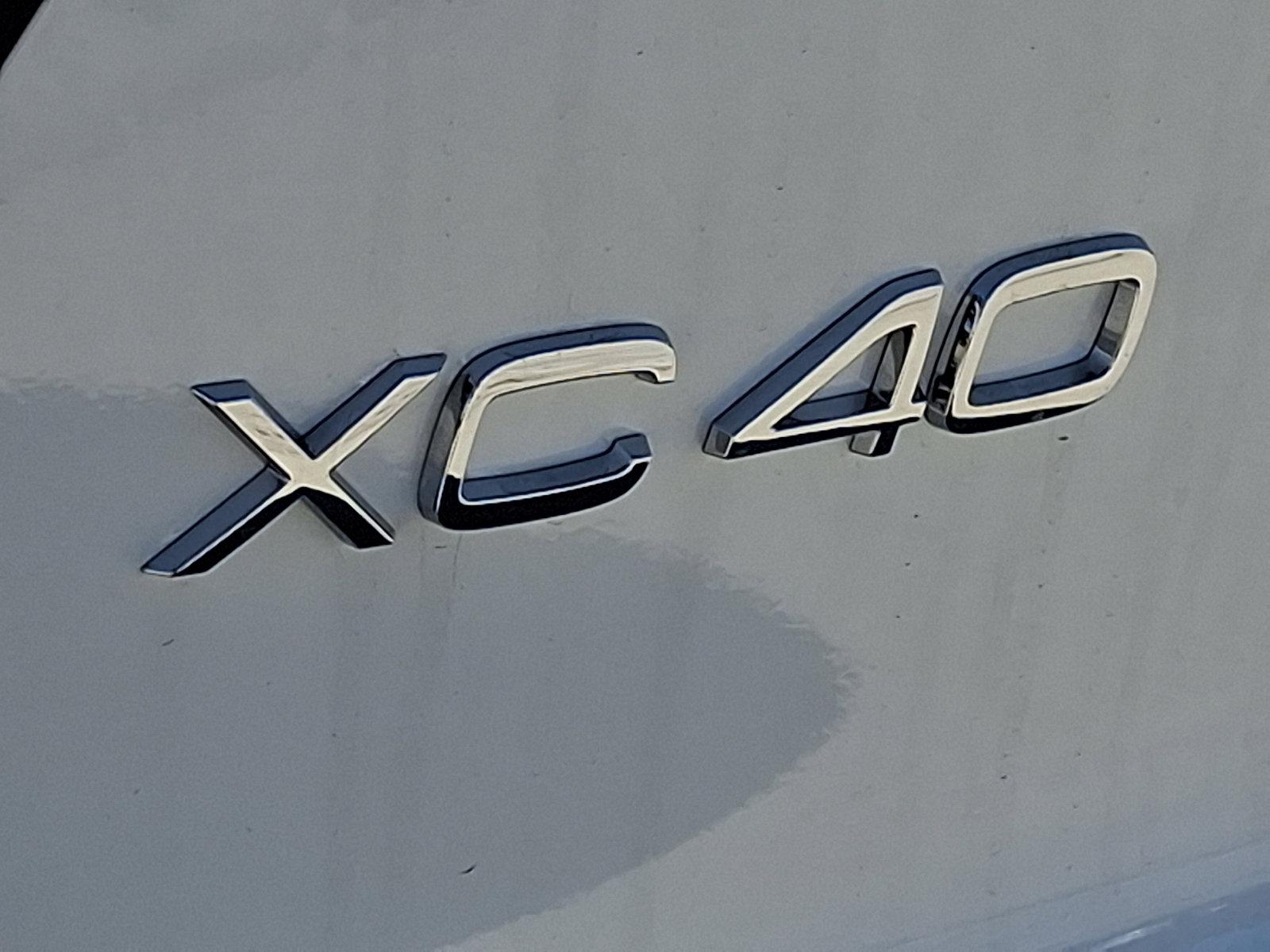 2025 Volvo XC40 Vehicle Photo in Trevose, PA 19053