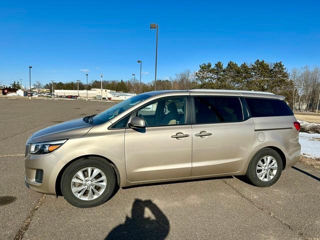 Used 2016 Kia Sedona LX with VIN KNDMB5C13G6125207 for sale in Mora, Minnesota