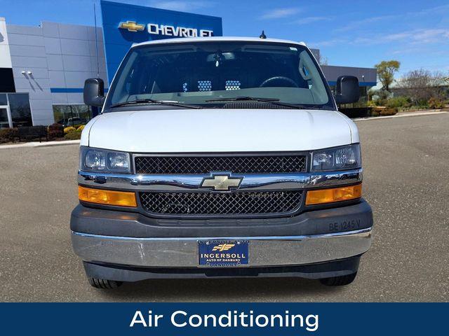 2022 Chevrolet Express Cargo 2500 Vehicle Photo in DANBURY, CT 06810-5034