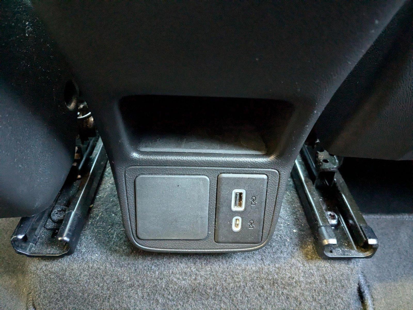 2021 Buick Encore GX Vehicle Photo in VALENCIA, CA 91355-1705