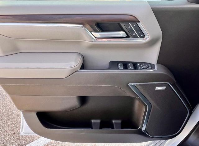 2023 GMC Sierra 1500 Vehicle Photo in EFFINGHAM, IL 62401-2832