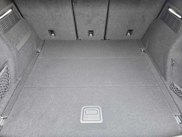 2025 Audi Q5 Sportback Vehicle Photo in SUGAR LAND, TX 77478