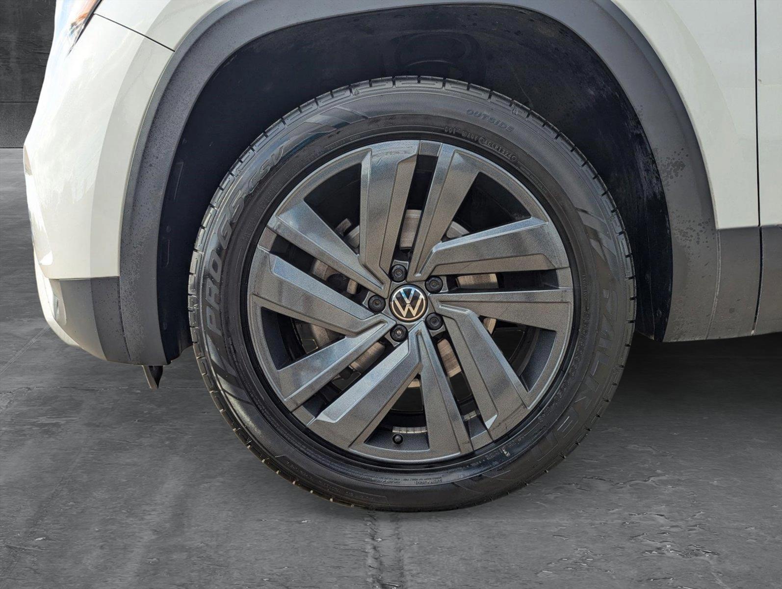 2020 Volkswagen Atlas Cross Sport Vehicle Photo in CORPUS CHRISTI, TX 78412-4902