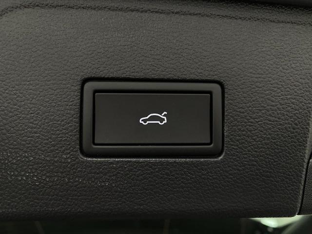 2025 Volkswagen Atlas Vehicle Photo in Appleton, WI 54913