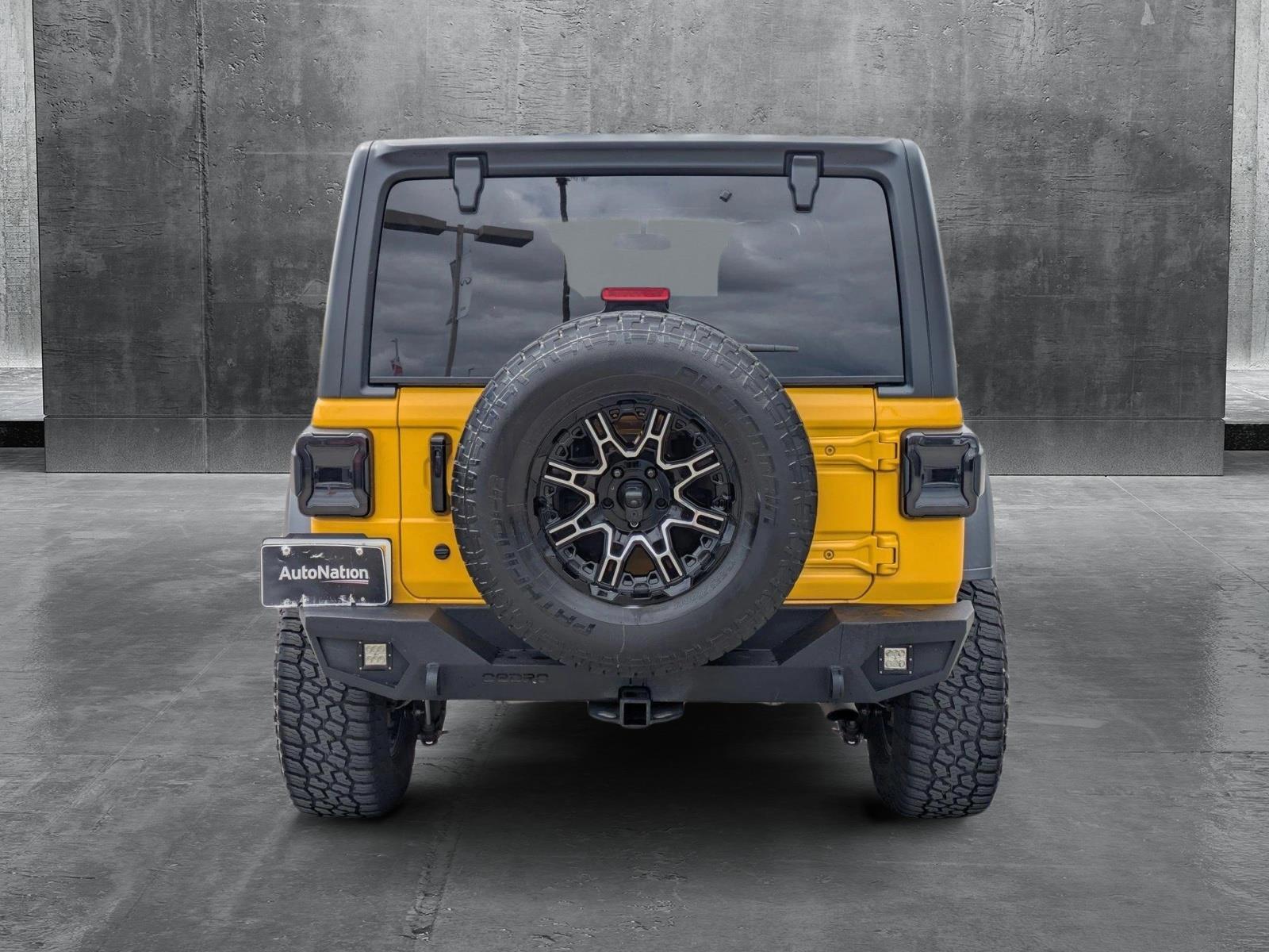 2020 Jeep Wrangler Unlimited Vehicle Photo in Tustin, CA 92782