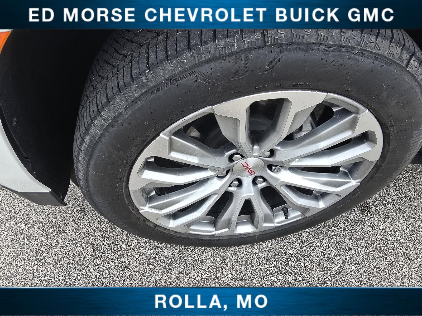 2022 GMC Yukon XL Vehicle Photo in Rolla, MO 65401