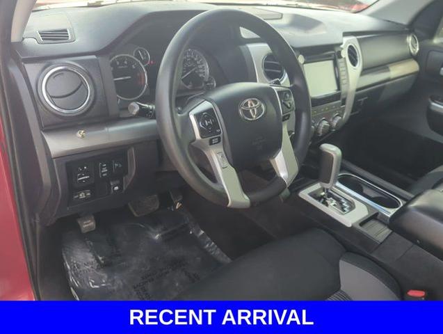2017 Toyota Tundra 4WD Vehicle Photo in Merrillville, IN 46410