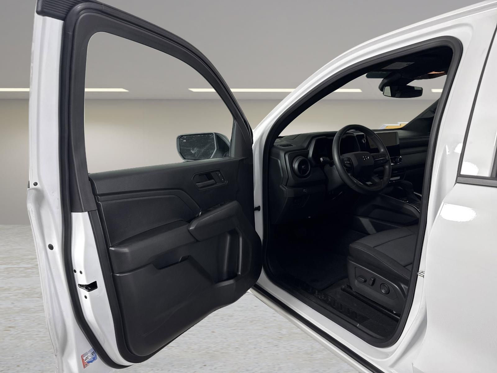 2024 Chevrolet Colorado Vehicle Photo in GEORGETOWN, TX 78626-7508
