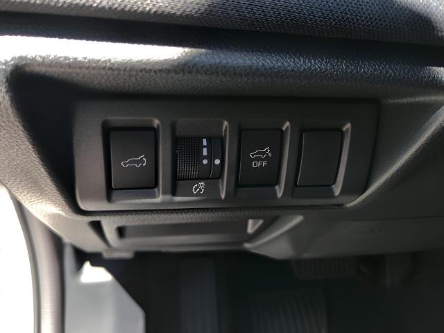 2025 Subaru Outback Vehicle Photo in Green Bay, WI 54304