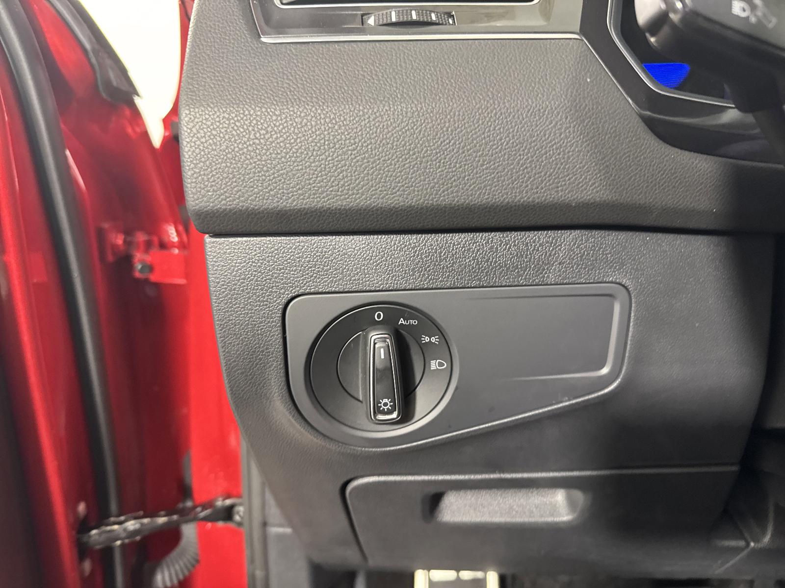 2024 Volkswagen Tiguan Vehicle Photo in Georgetown, TX 78626
