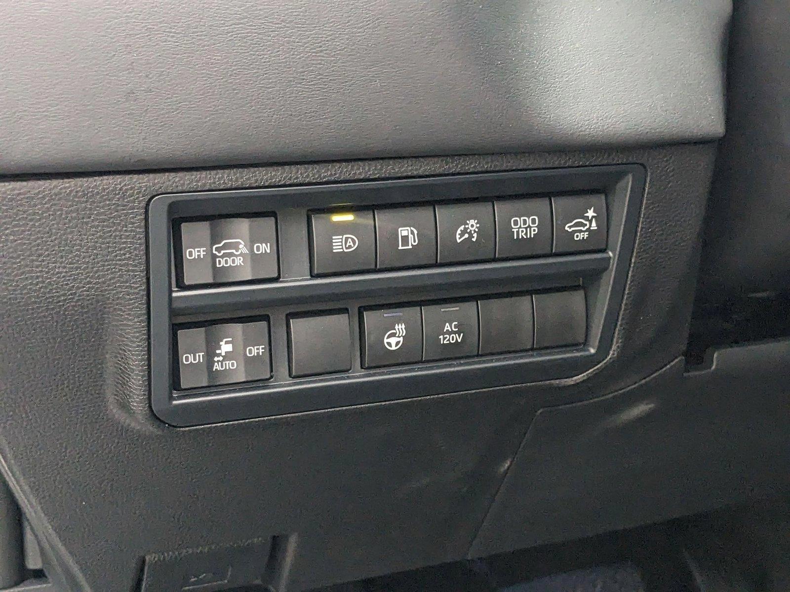 2024 Toyota Sequoia Vehicle Photo in Sanford, FL 32771