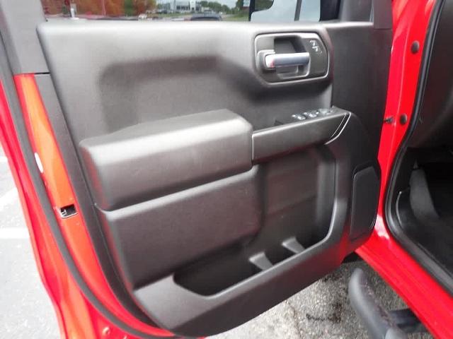 2022 Chevrolet Silverado 1500 Vehicle Photo in ZELIENOPLE, PA 16063-2910