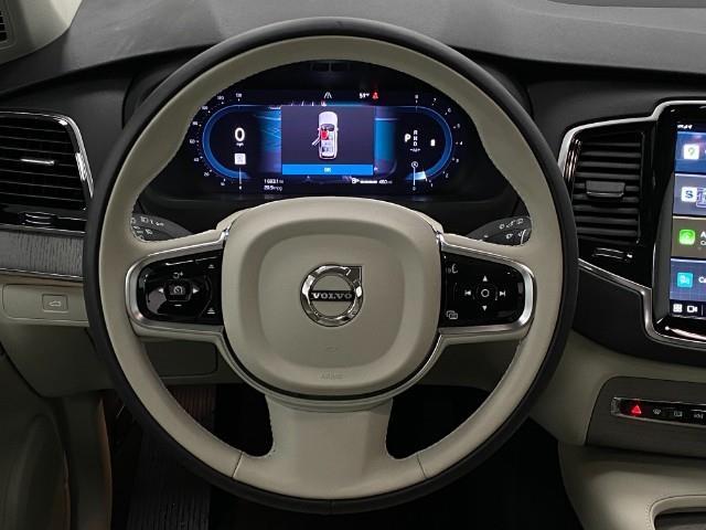 2025 Volvo XC90 Vehicle Photo in Appleton, WI 54913