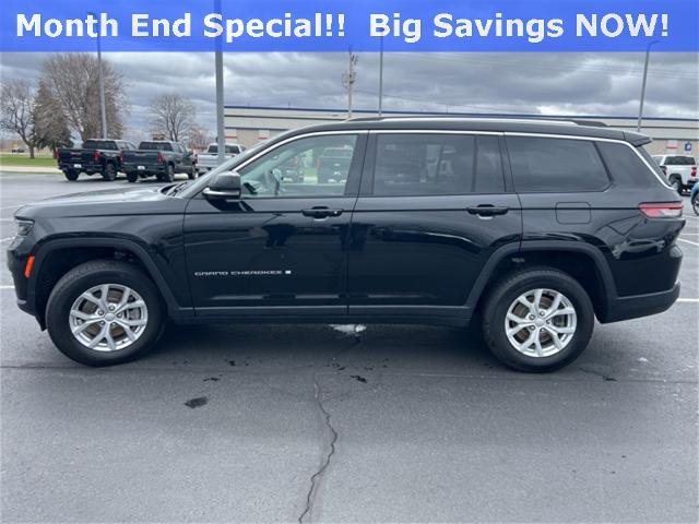 2023 Jeep Grand Cherokee L Vehicle Photo in GREEN BAY, WI 54304-5303