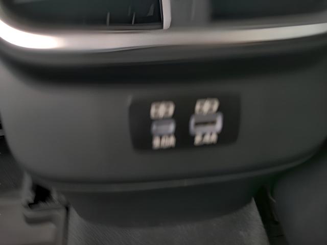 2025 Subaru Outback Vehicle Photo in Green Bay, WI 54304
