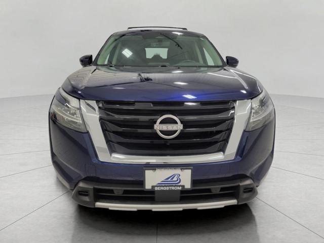 2024 Nissan Pathfinder Vehicle Photo in Appleton, WI 54914
