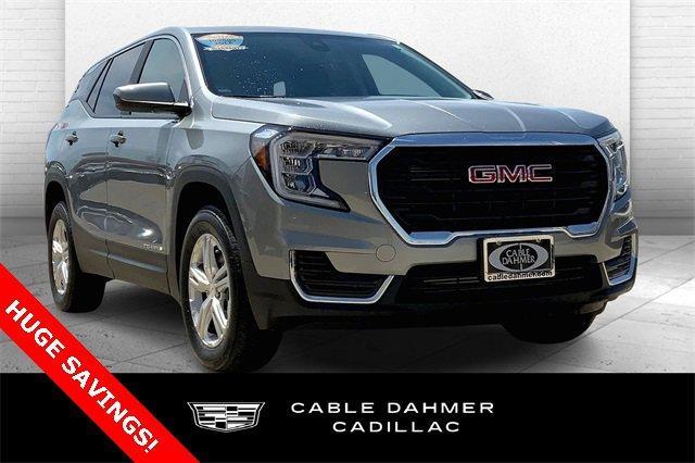 2024 GMC Terrain Vehicle Photo in TOPEKA, KS 66609-0000