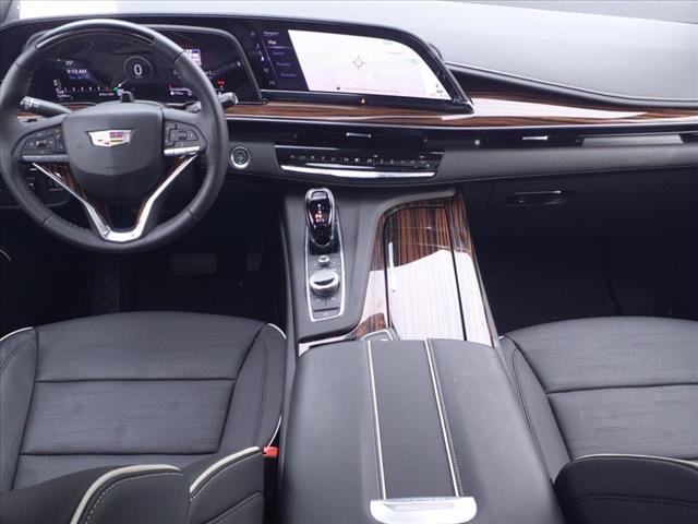 2023 Cadillac Escalade Vehicle Photo in SMITHTOWN, NY 11787-5023