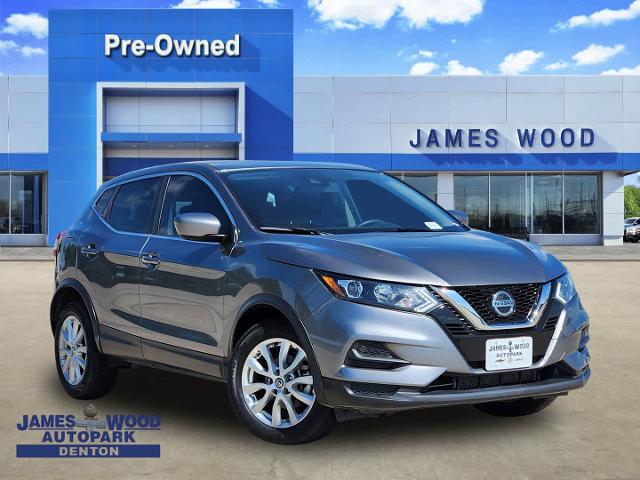 2022 Nissan Rogue Sport Vehicle Photo in DENTON, TX 76210-9321