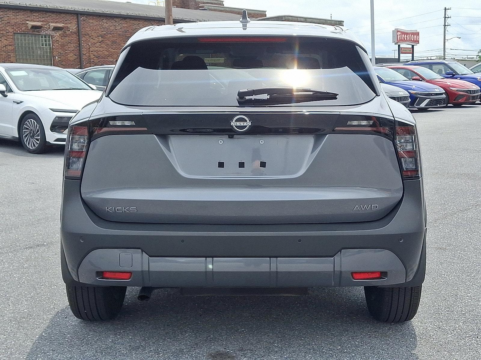 2025 Nissan Kicks Vehicle Photo in Harrisburg, PA 17111