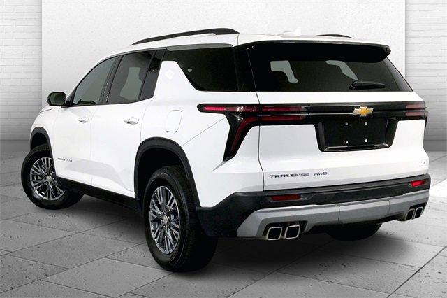 2024 Chevrolet Traverse Vehicle Photo in KANSAS CITY, MO 64114-4502