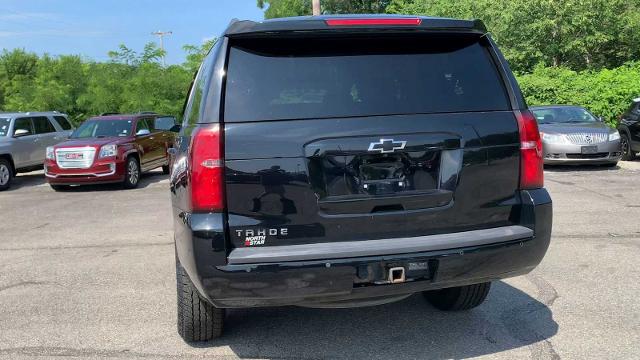 2019 Chevrolet Tahoe Vehicle Photo in MOON TOWNSHIP, PA 15108-2571
