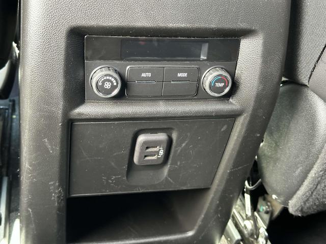 2023 Chevrolet Traverse Vehicle Photo in Roslyn, NY 11576